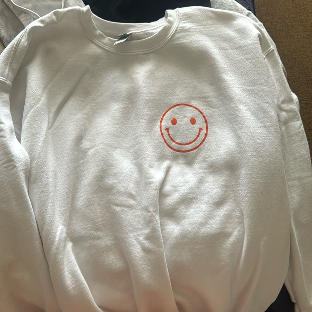 crew neck